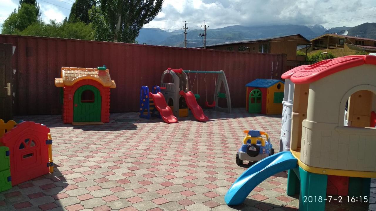 Mini-Pansionat Maksat Cholpon-Ata Exteriér fotografie